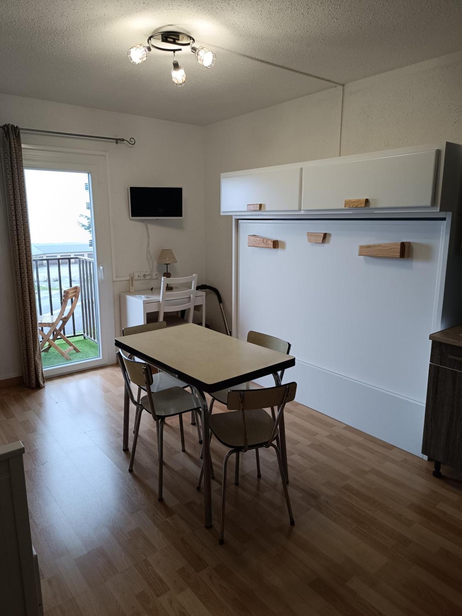 Studio Agreable Tout Confort Les Angles  Exteriör bild
